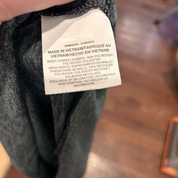 Nike Dri Fit Layered Tank Top Womens Size Large Gray Workout Hiking - Picture 8 of 8